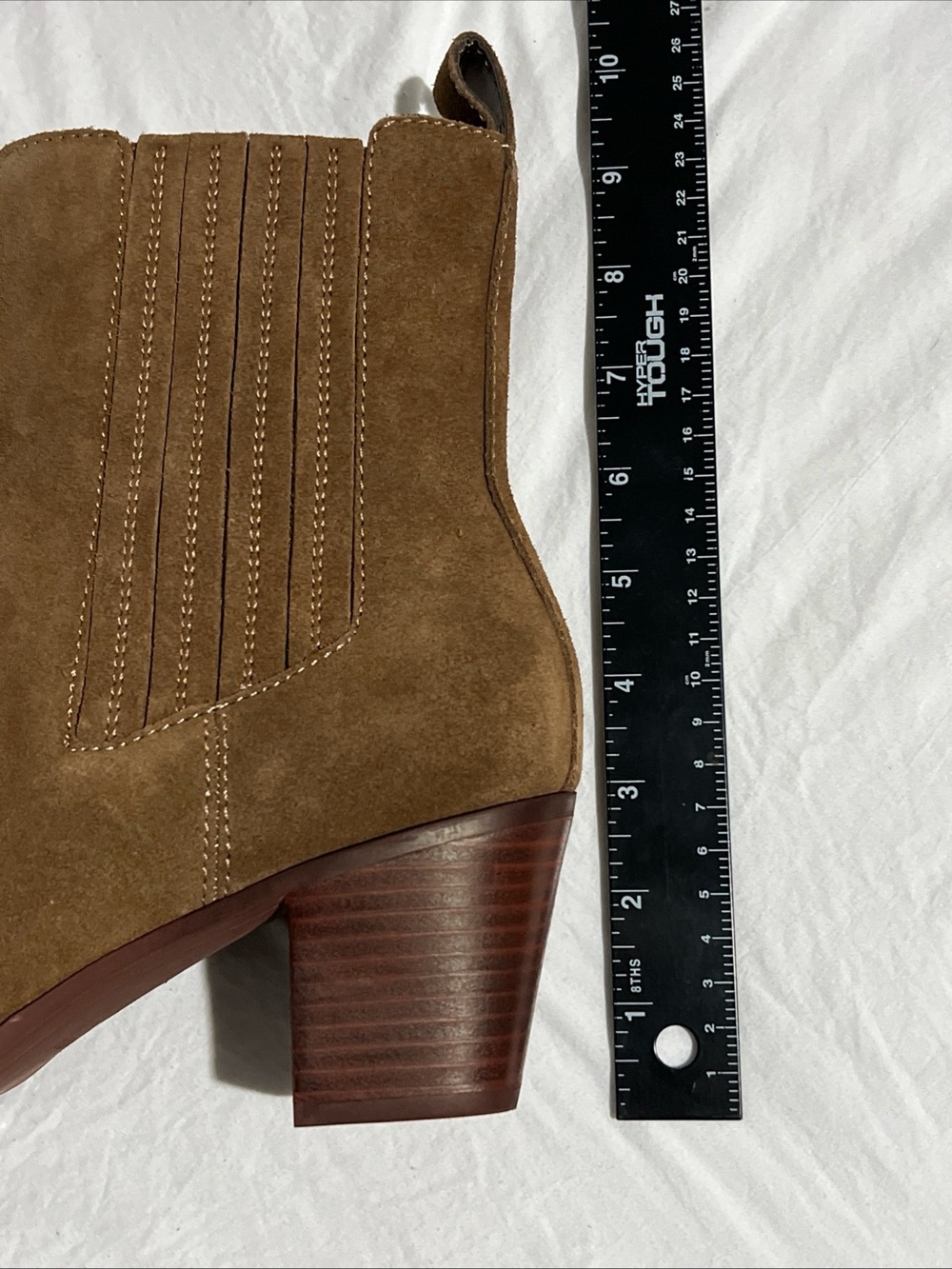 NEW Dolce Vita Steffi Suede Chelsea Ankle Boots w/ Heel - Chestnut Suede size 9 - Picture 7 of 10